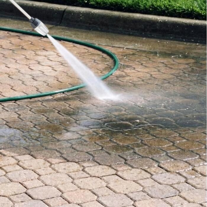 Aquoixis Pressure Washer Image
